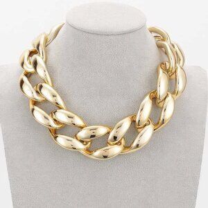 Oversized Chain Choker